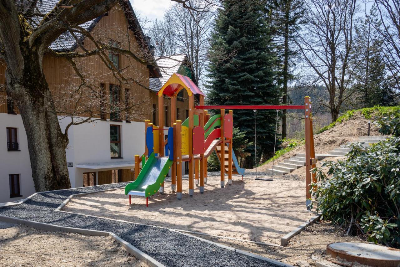 Green Park Resort A3- Zloty Jelen- Z Dostepem Do Basenu, Sauny, Jacuzzi, Silowni シクラルスカ・ポレンバ エクステリア 写真